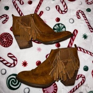 American Eagle Outfitters Brown Tan Fringe Booties Size 9